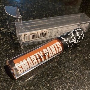 NEW M.A.C lipgloss - smarty Pants #Audible